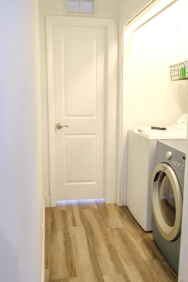 Tropical Hideaway! Apartment Fort Lauderdale Bagian luar foto